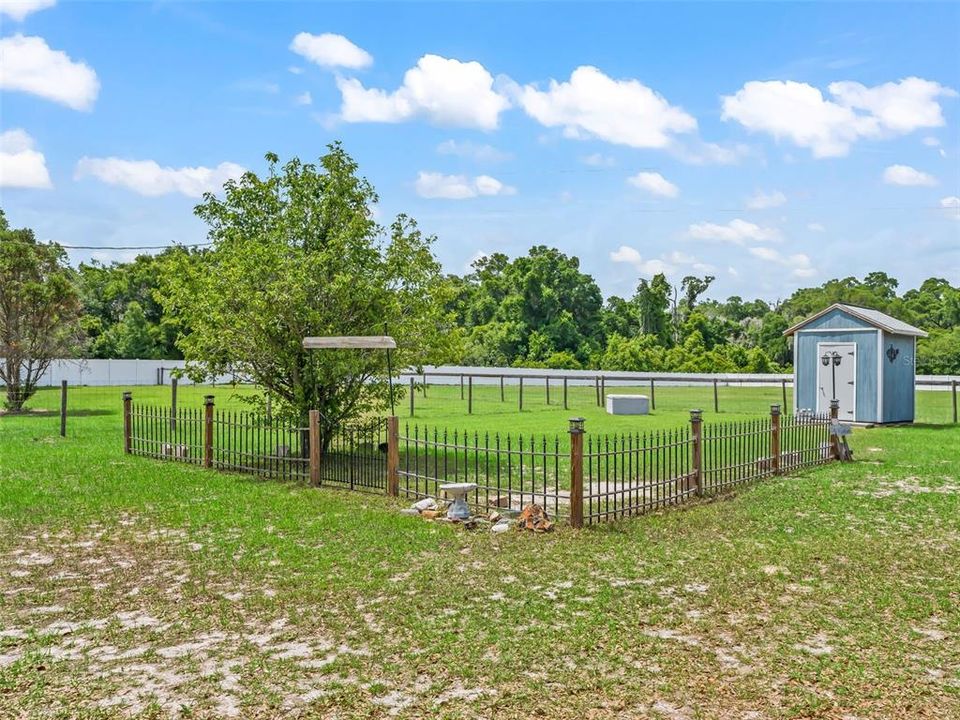 For Sale: $825,000 (3 beds, 2 baths, 1205 Square Feet)
