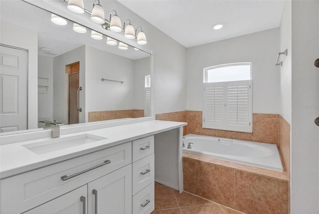 Active With Contract: $549,000 (3 beds, 2 baths, 1598 Square Feet)
