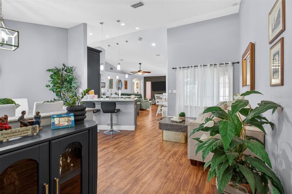 Active With Contract: $549,000 (3 beds, 2 baths, 1598 Square Feet)