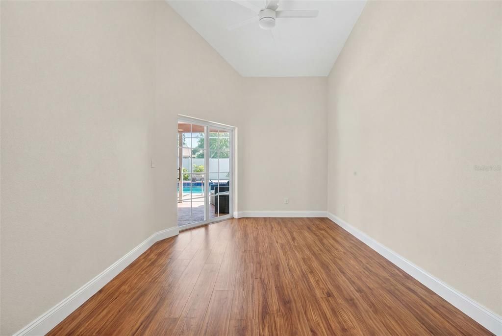 Active With Contract: $549,000 (3 beds, 2 baths, 1598 Square Feet)