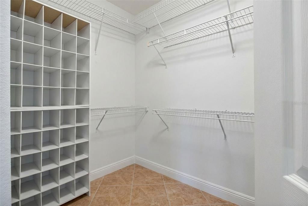Active With Contract: $549,000 (3 beds, 2 baths, 1598 Square Feet)