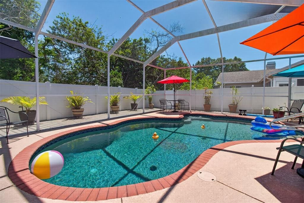 Active With Contract: $549,000 (3 beds, 2 baths, 1598 Square Feet)