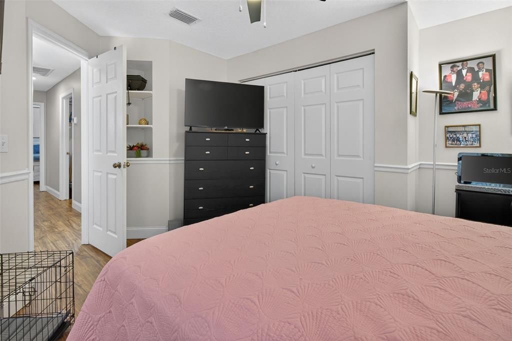 Active With Contract: $549,000 (3 beds, 2 baths, 1598 Square Feet)