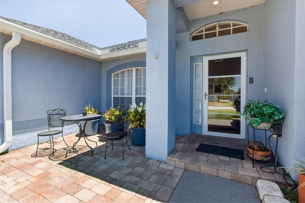 Active With Contract: $549,000 (3 beds, 2 baths, 1598 Square Feet)
