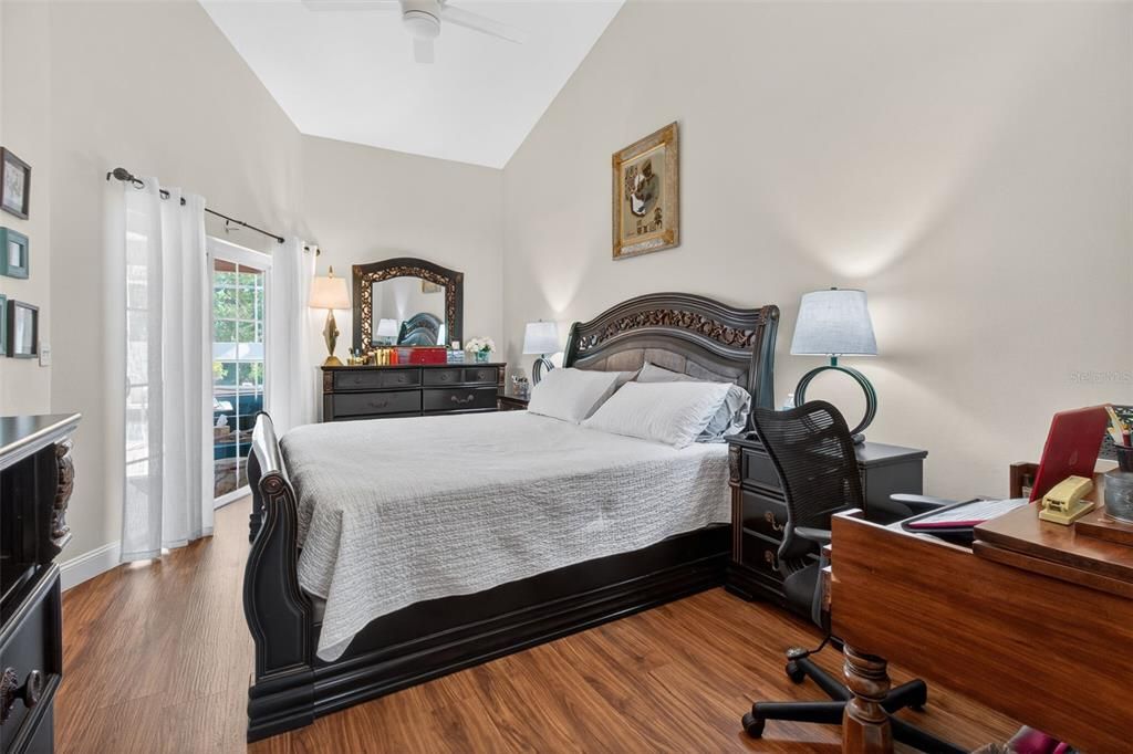 Active With Contract: $549,000 (3 beds, 2 baths, 1598 Square Feet)