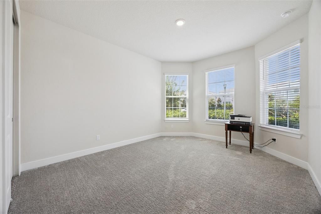 For Sale: $435,000 (4 beds, 3 baths, 2258 Square Feet)