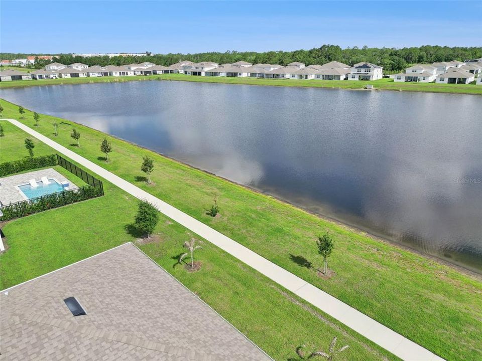 For Sale: $435,000 (4 beds, 3 baths, 2258 Square Feet)