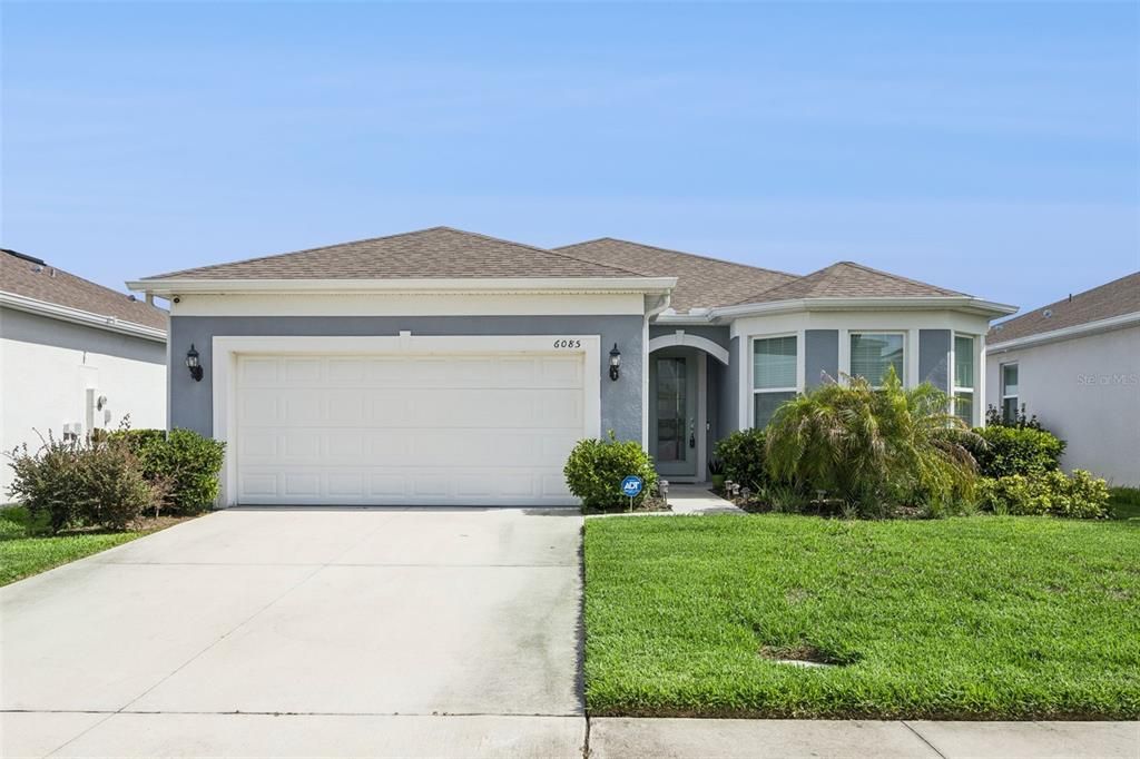 For Sale: $435,000 (4 beds, 3 baths, 2258 Square Feet)