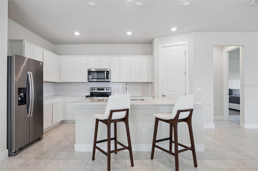 For Sale: $435,000 (4 beds, 3 baths, 2258 Square Feet)