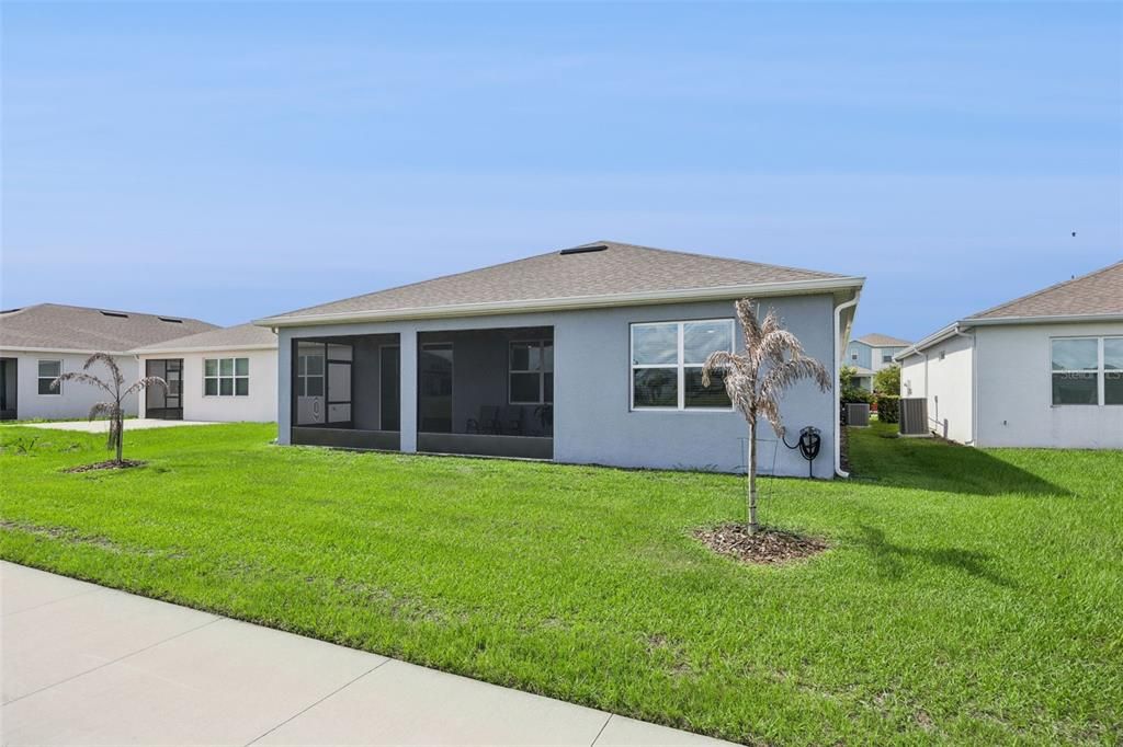 For Sale: $435,000 (4 beds, 3 baths, 2258 Square Feet)