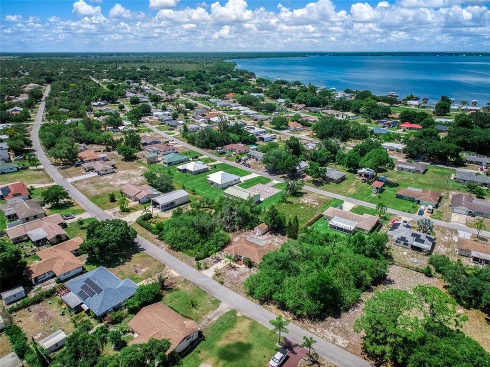 На продажу: $209,900 (2 спален, 2 ванн, 1262 Квадратных фут)