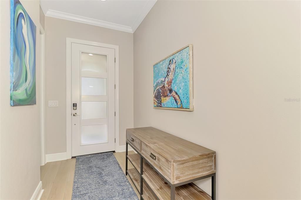 En Venta: $895,000 (4 camas, 3 baños, 2378 Pies cuadrados)