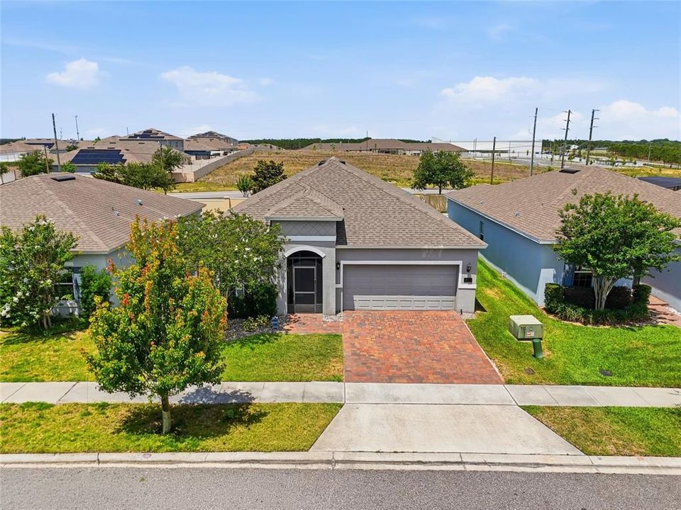 For Sale: $355,000 (4 beds, 2 baths, 1959 Square Feet)