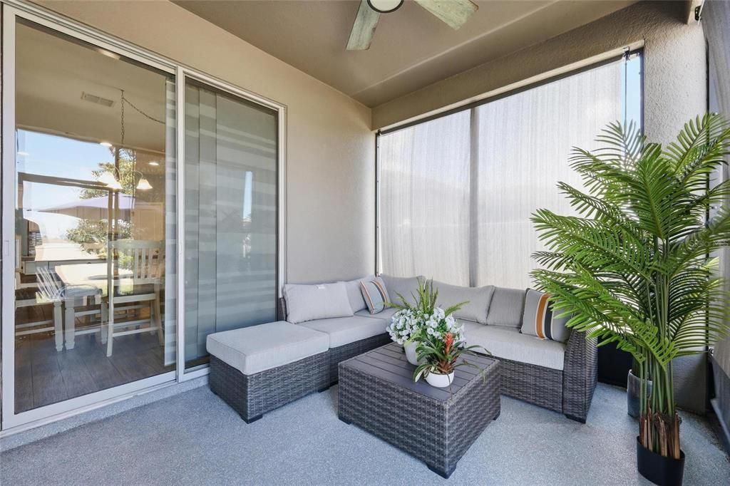 For Sale: $355,000 (4 beds, 2 baths, 1959 Square Feet)