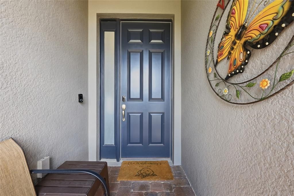 For Sale: $355,000 (4 beds, 2 baths, 1959 Square Feet)