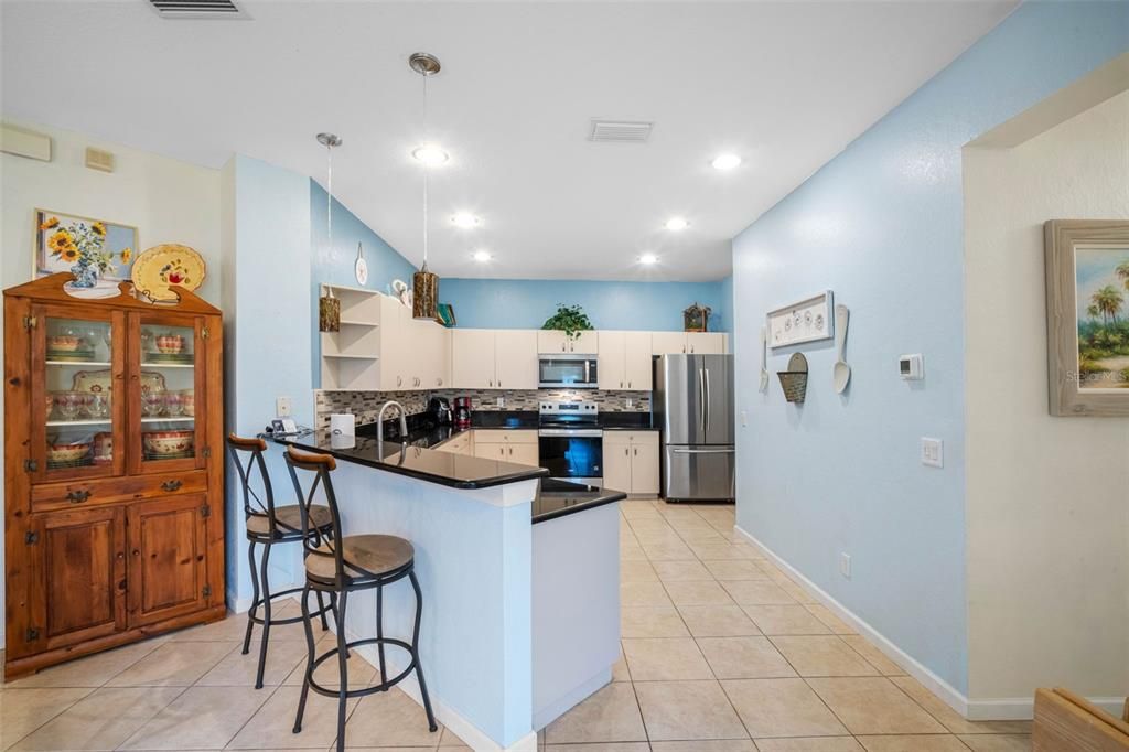 For Sale: $284,900 (3 beds, 2 baths, 1521 Square Feet)
