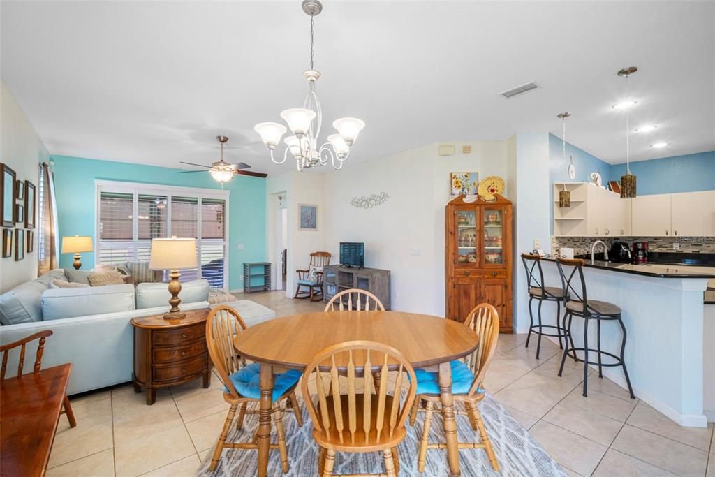 For Sale: $284,900 (3 beds, 2 baths, 1521 Square Feet)