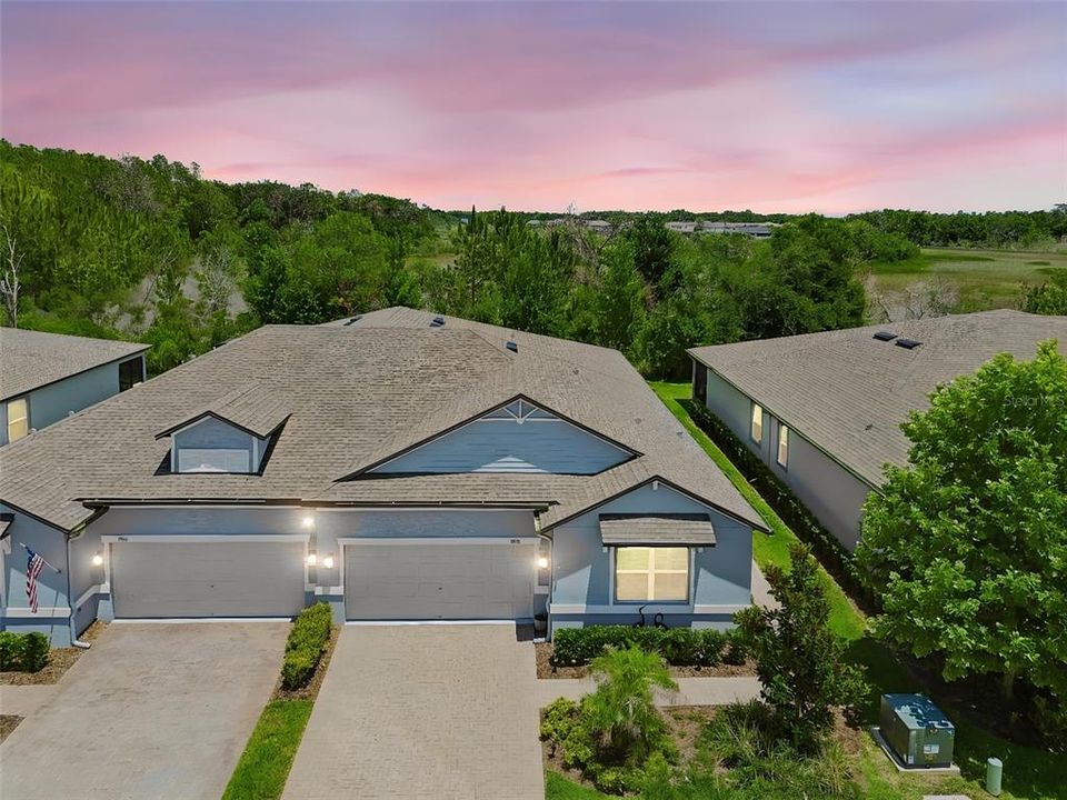 For Sale: $389,500 (2 beds, 2 baths, 2242 Square Feet)
