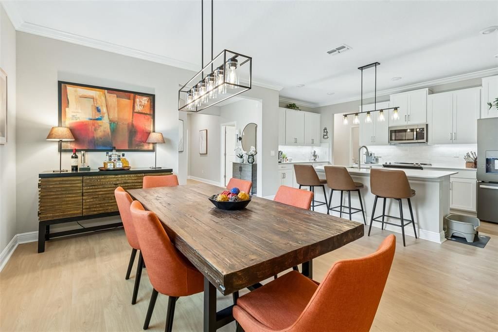 For Sale: $389,500 (2 beds, 2 baths, 2242 Square Feet)