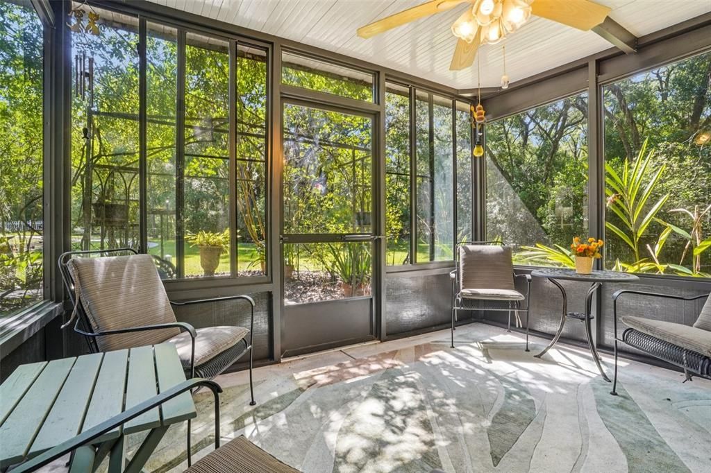 На продажу: $758,999 (2 спален, 2 ванн, 3188 Квадратных фут)