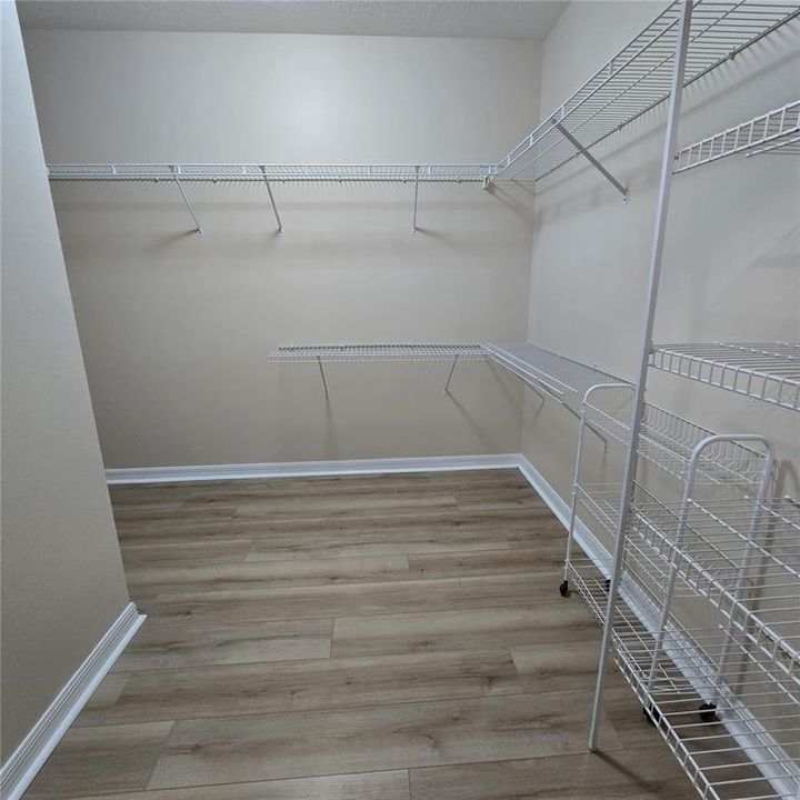 En Venta: $379,500 (3 camas, 2 baños, 1723 Pies cuadrados)