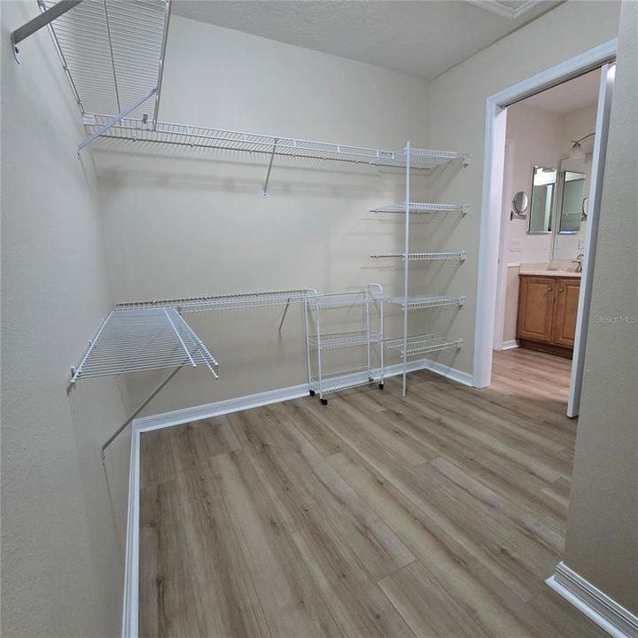 En Venta: $379,500 (3 camas, 2 baños, 1723 Pies cuadrados)