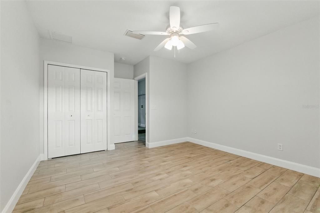 В аренду: $2,650 (4 спален, 2 ванн, 1624 Квадратных фут)