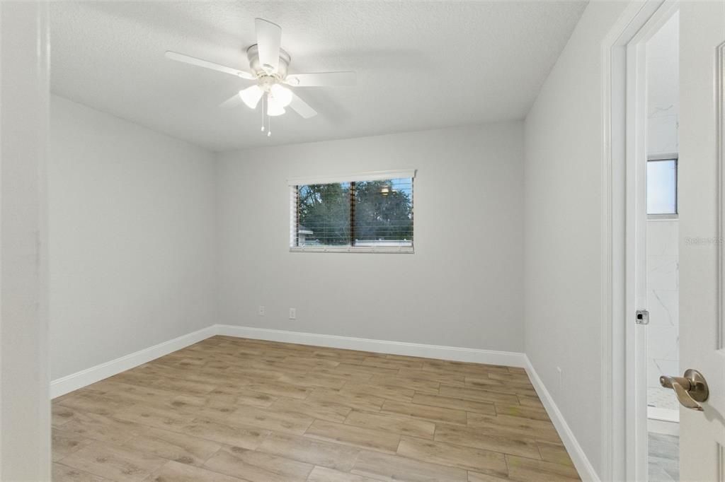 В аренду: $2,650 (4 спален, 2 ванн, 1624 Квадратных фут)