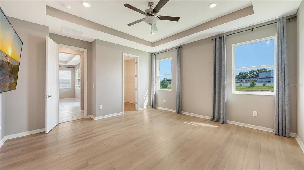 En Venta: $499,000 (4 camas, 3 baños, 2340 Pies cuadrados)