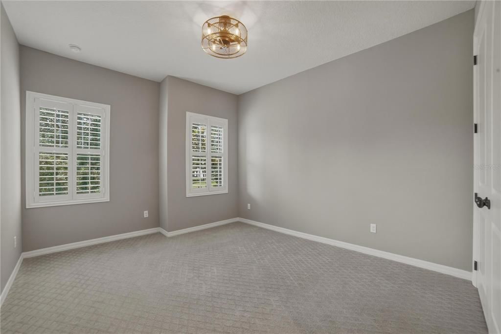 For Rent: $4,000 (5 beds, 3 baths, 2934 Square Feet)