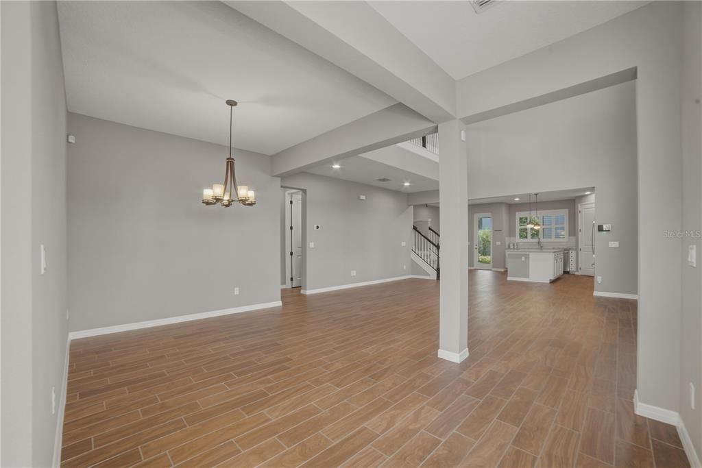 For Rent: $4,000 (5 beds, 3 baths, 2934 Square Feet)