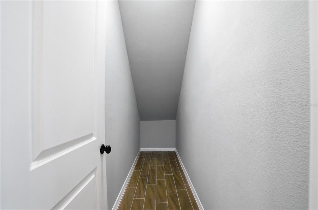For Rent: $4,000 (5 beds, 3 baths, 2934 Square Feet)