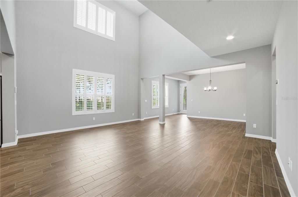 For Rent: $4,000 (5 beds, 3 baths, 2934 Square Feet)
