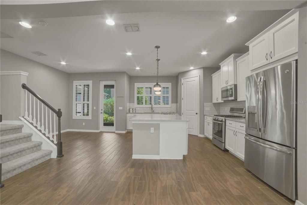 For Rent: $4,000 (5 beds, 3 baths, 2934 Square Feet)
