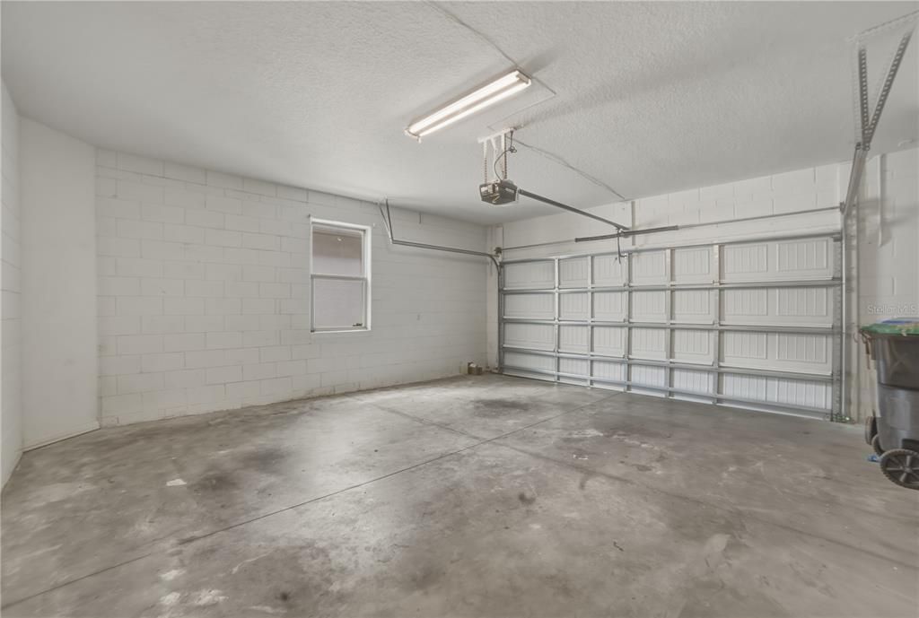 For Rent: $4,000 (5 beds, 3 baths, 2934 Square Feet)