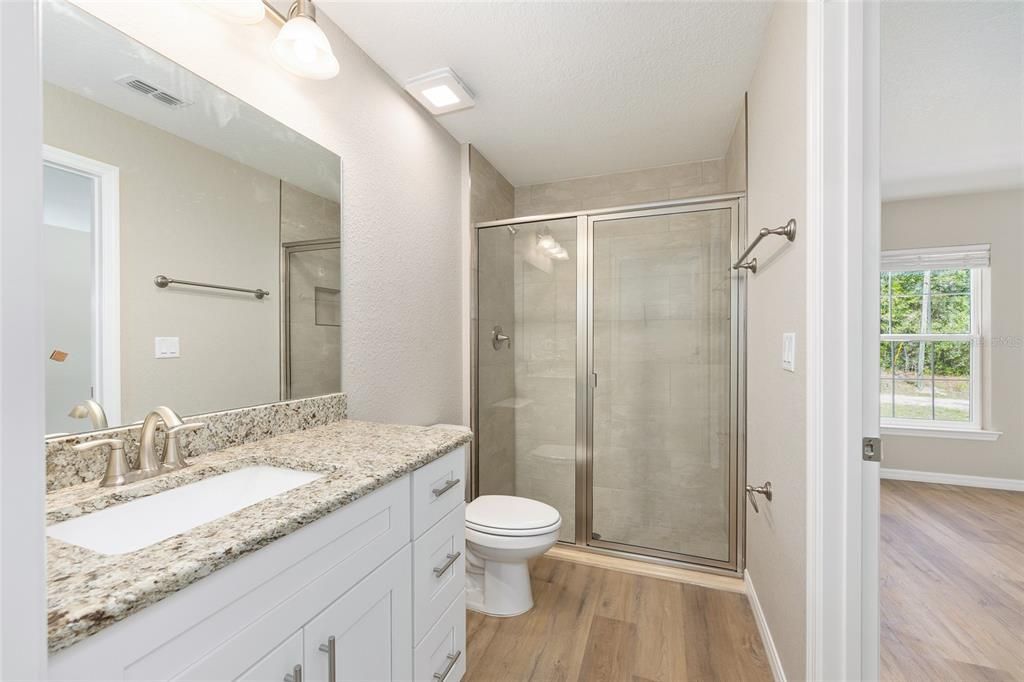 For Sale: $231,799 (3 beds, 2 baths, 1121 Square Feet)