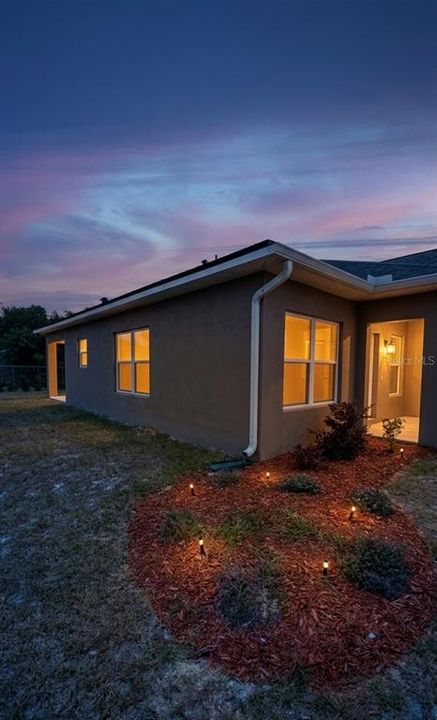 For Rent: $1,650 (2 beds, 2 baths, 1120 Square Feet)