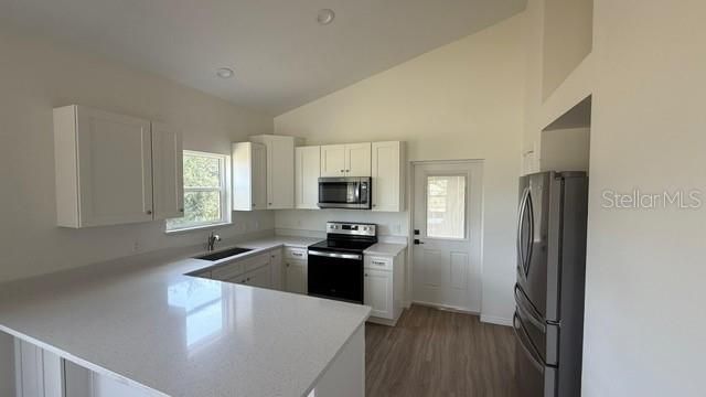 For Rent: $1,650 (2 beds, 2 baths, 1120 Square Feet)