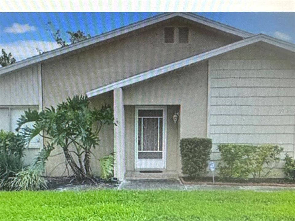 En Venta: $134,900 (2 camas, 1 baños, 980 Pies cuadrados)