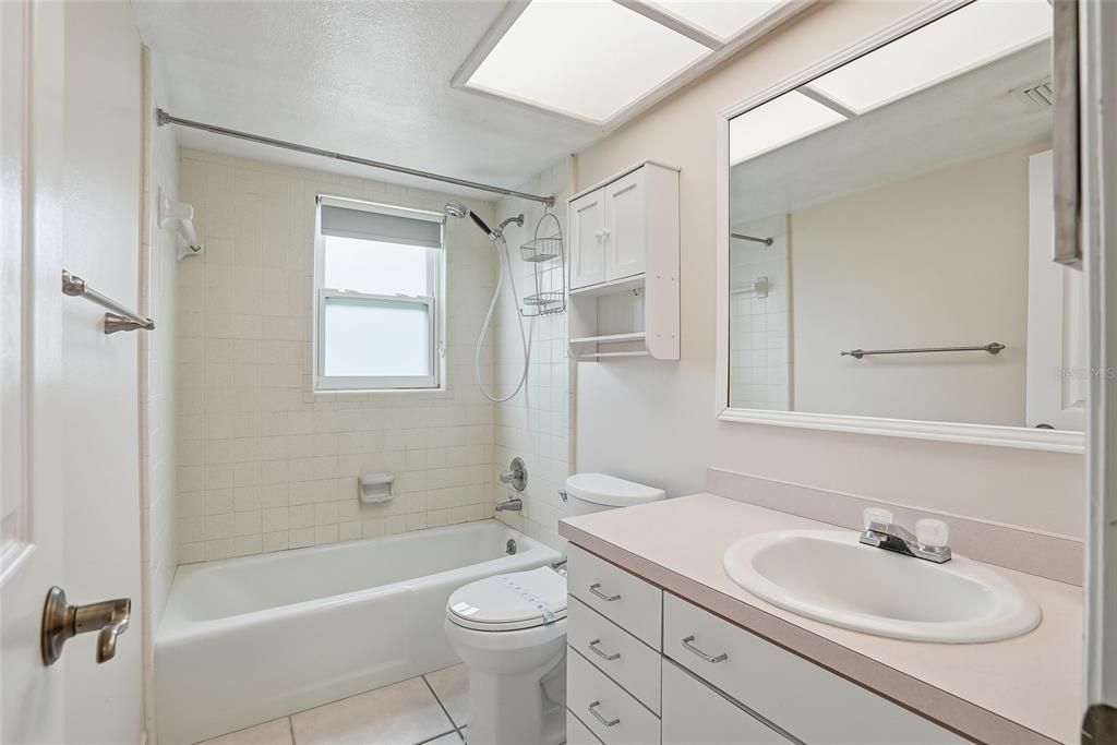 For Sale: $540,000 (3 beds, 2 baths, 1424 Square Feet)