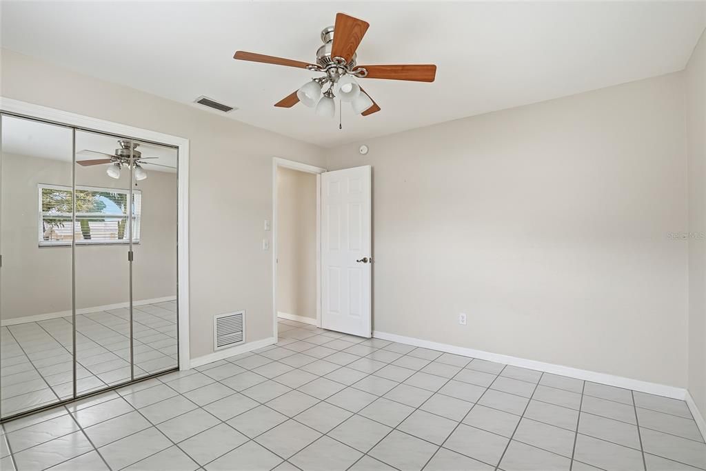 For Sale: $540,000 (3 beds, 2 baths, 1424 Square Feet)