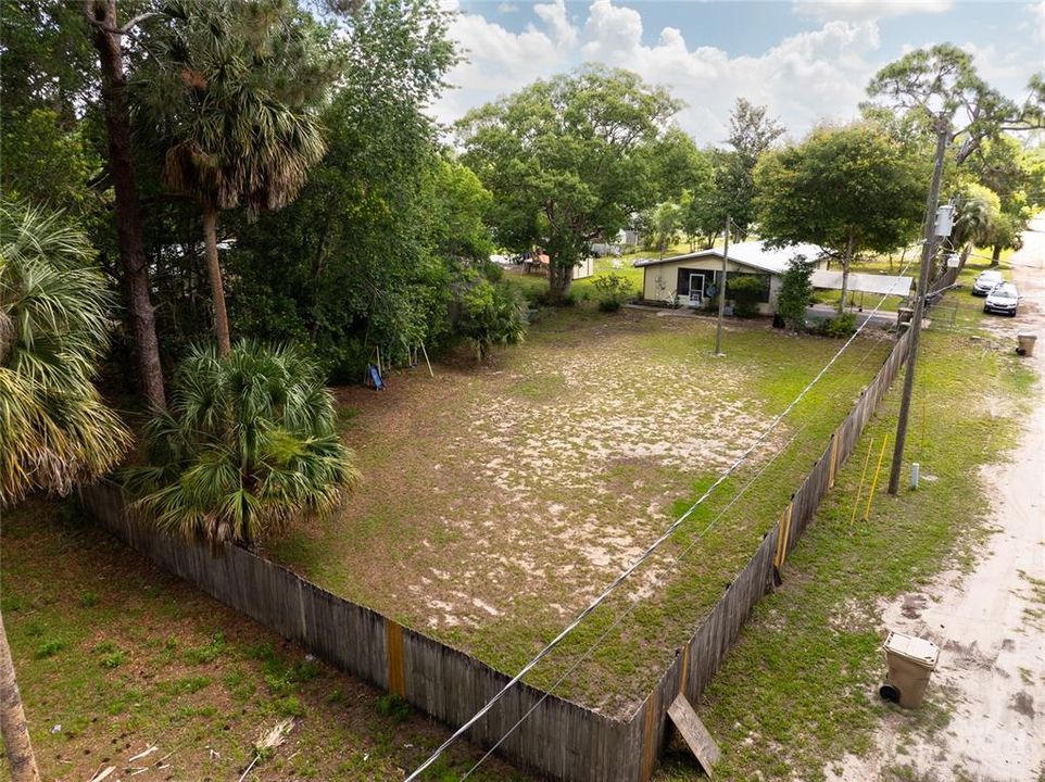For Sale: $279,900 (2 beds, 2 baths, 794 Square Feet)