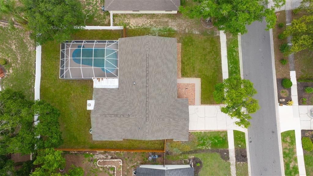 En Venta: $559,000 (5 camas, 2 baños, 2021 Pies cuadrados)