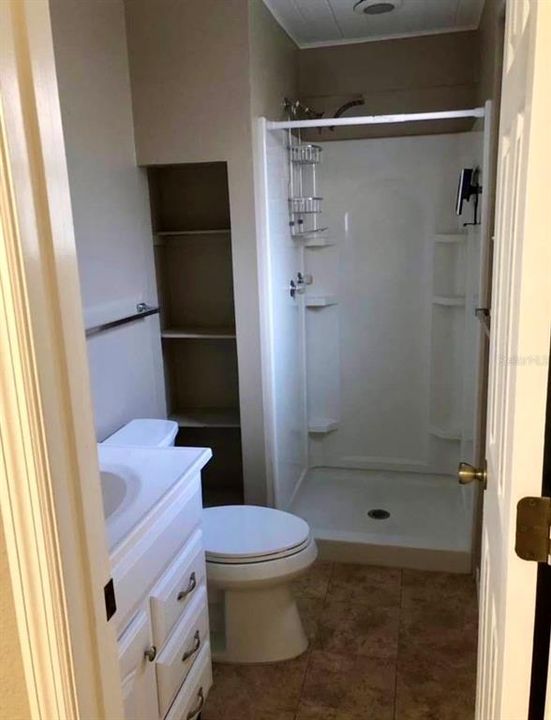 En Venta: $290,000 (2 camas, 2 baños, 916 Pies cuadrados)