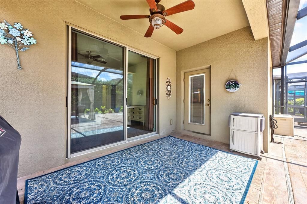 En Venta: $325,000 (3 camas, 2 baños, 1448 Pies cuadrados)