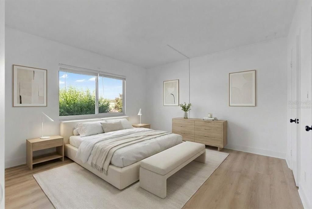 For Sale: $325,000 (2 beds, 1 baths, 816 Square Feet)