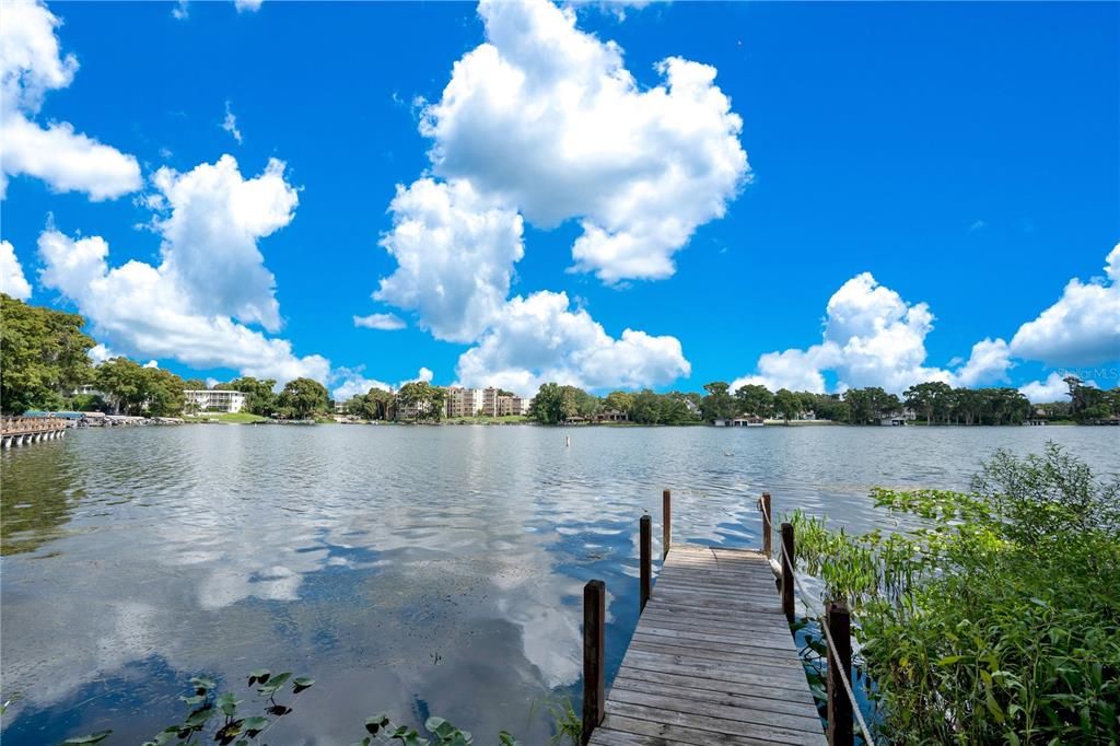 For Sale: $325,000 (2 beds, 1 baths, 816 Square Feet)