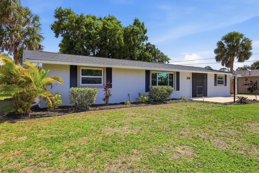 For Sale: $264,900 (3 beds, 2 baths, 1402 Square Feet)