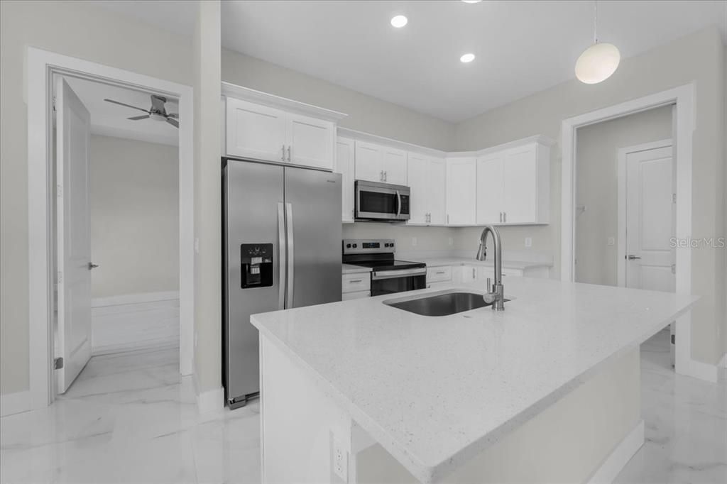 En Venta: $310,000 (4 camas, 2 baños, 1502 Pies cuadrados)