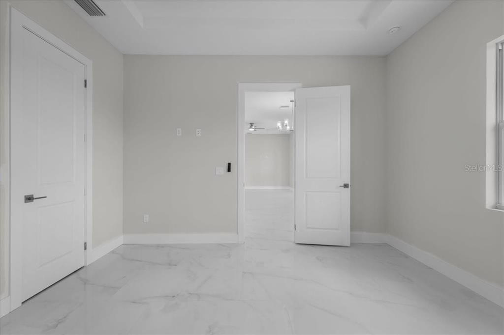 En Venta: $310,000 (4 camas, 2 baños, 1502 Pies cuadrados)